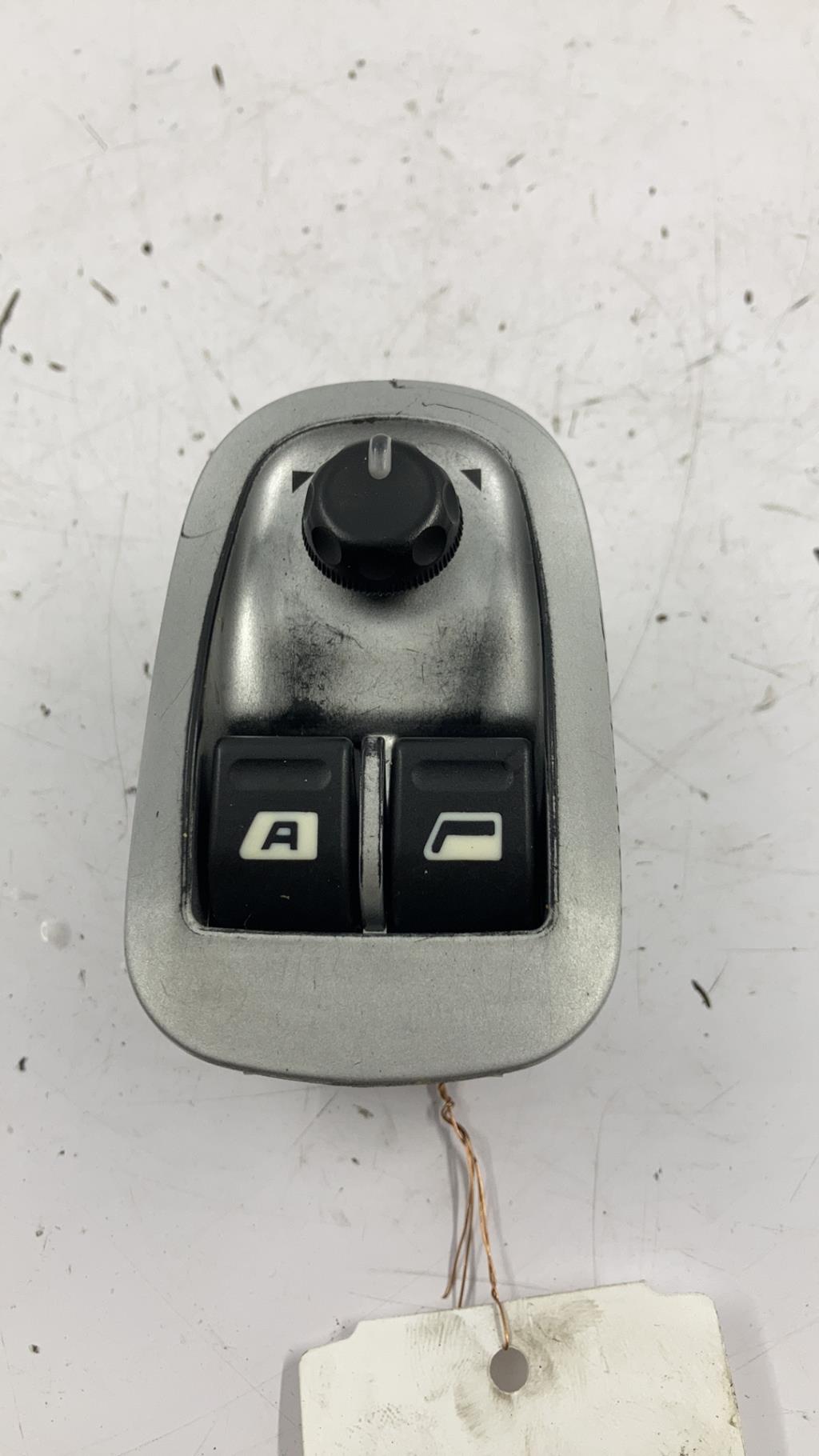Interruttore alzacristalli PEUGEOT 206+ Diésel - 1