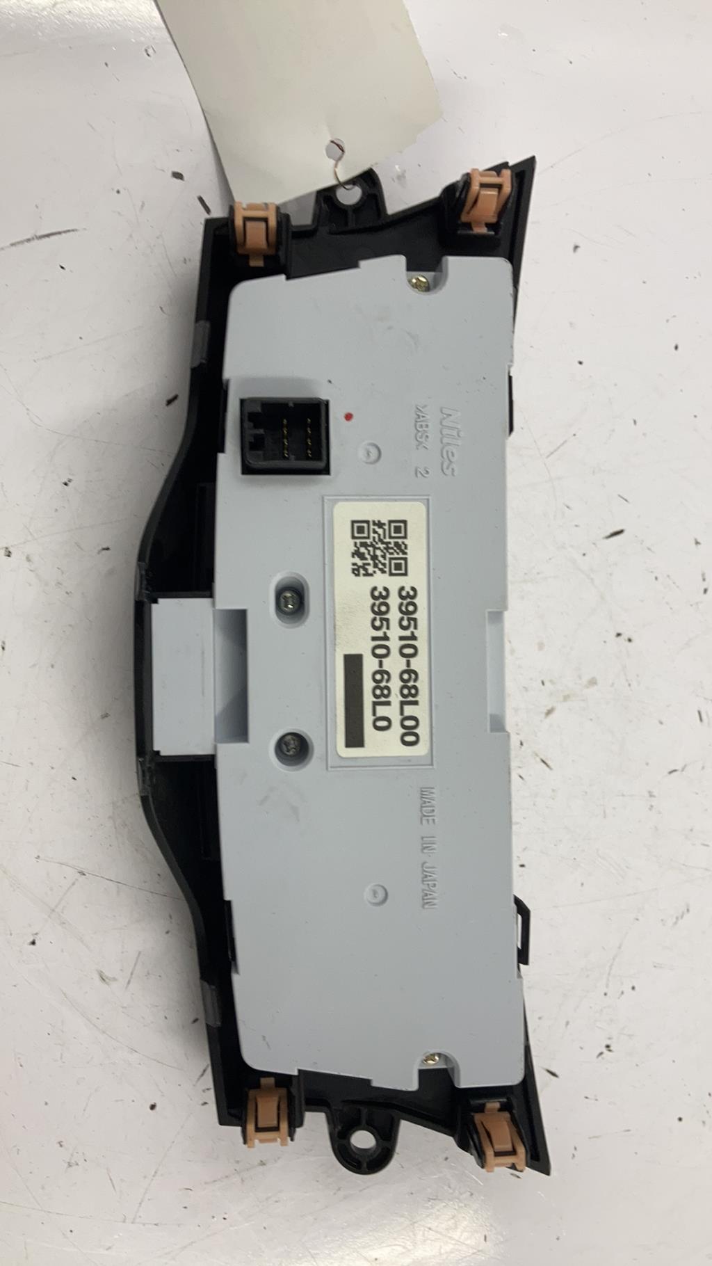 Commande chauffage SUZUKI SWIFT 4 Essence - 1