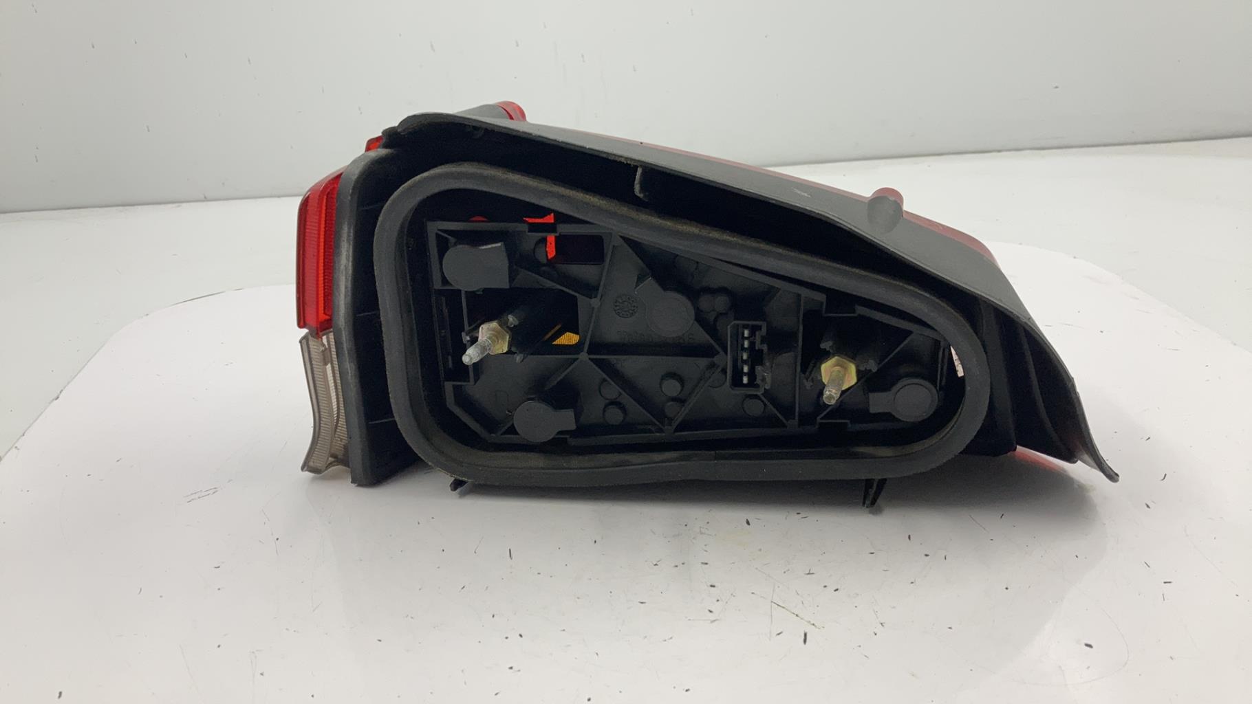 Fanale posteriore principale destro (luci) PEUGEOT 106 PHASE 1 Gasolina - 1