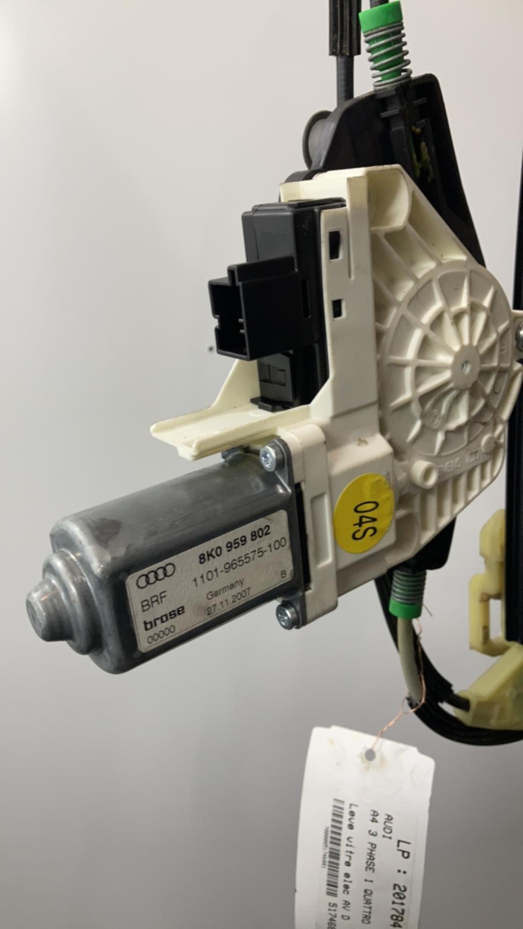 Alzacristalli elettrico anteriore destro AUDI A4 3 PHASE 1 Diésel - 1