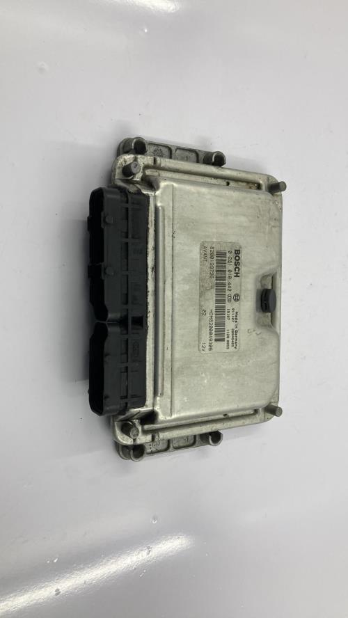 Image Calculateur moteur - RENAULT MEGANE 1