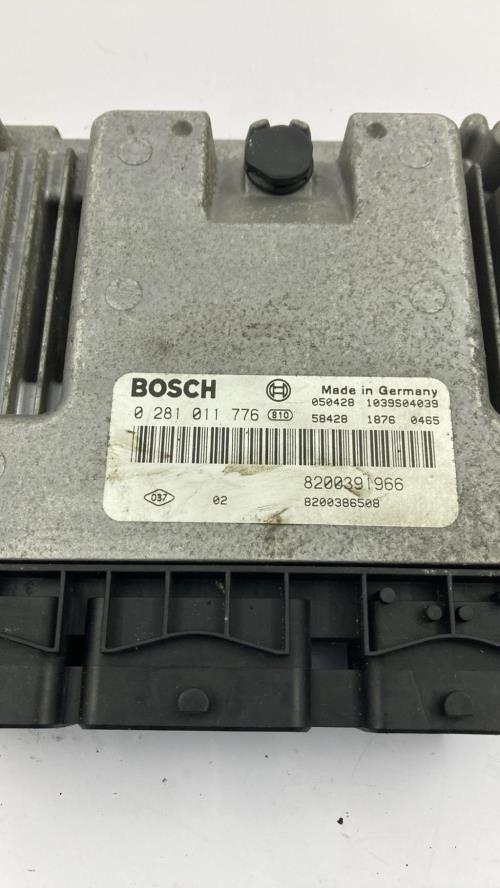 Image Calculateur moteur - RENAULT MEGANE 2