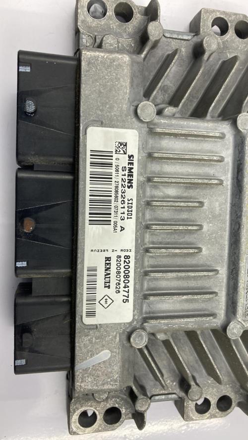 Image Calculateur moteur - RENAULT SCENIC 2