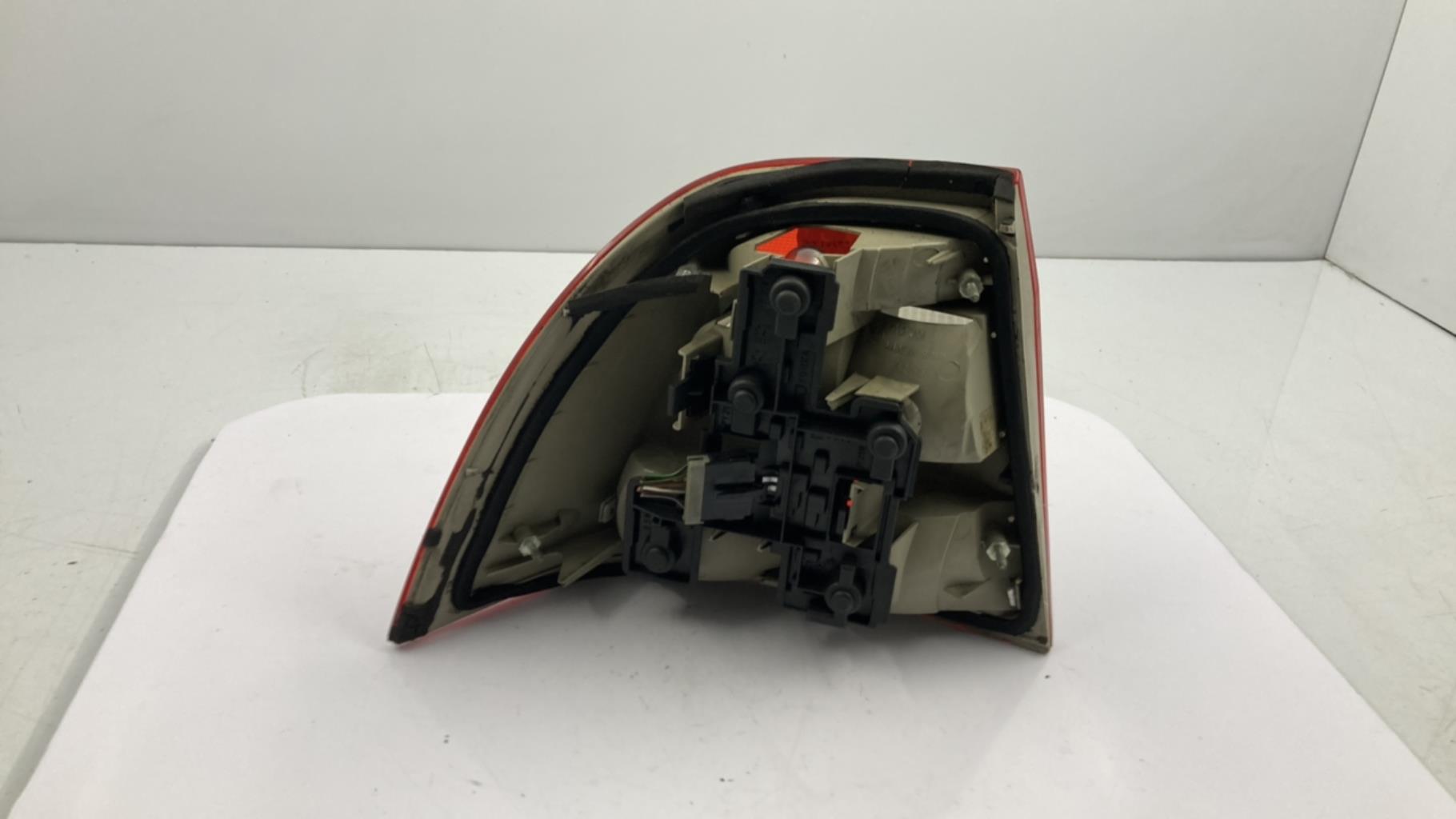 Fanale posteriore principale destro (luci) OPEL VECTRA B PHASE 1 Diésel - 1