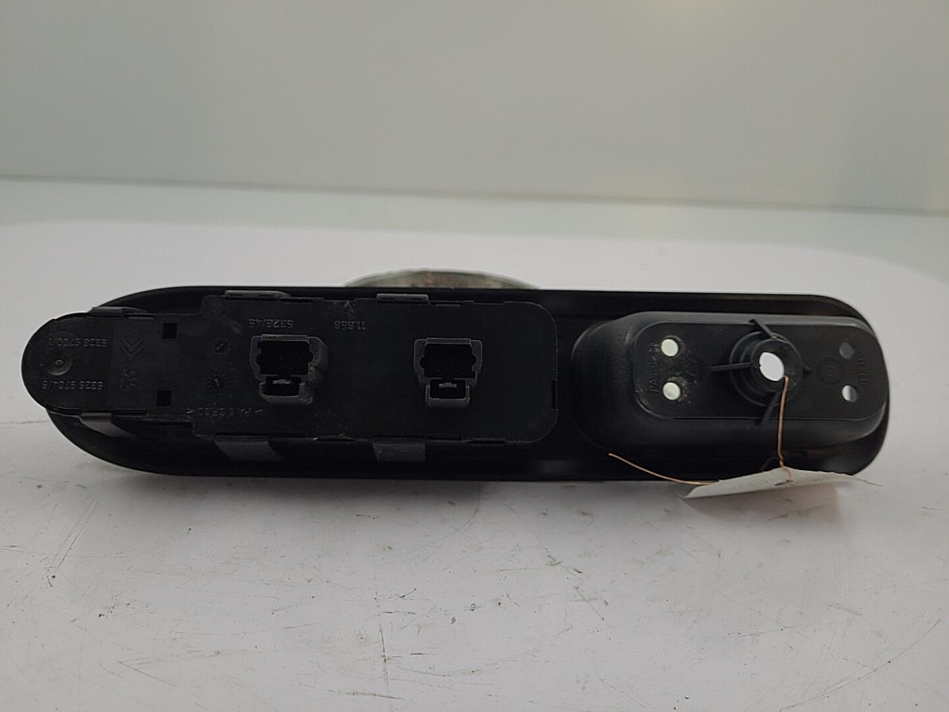 Interrupteur de leve vitre PEUGEOT 407 PHASE 1 Diesel - 1