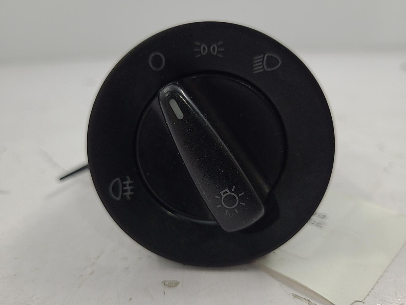 Commande de phare VOLKSWAGEN PASSAT 4 PHASE 1 BREAK Diesel - 1