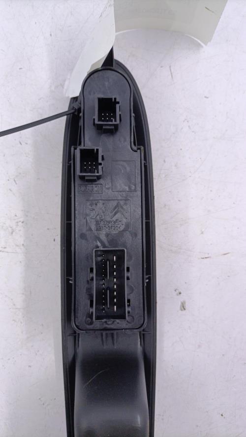 Image Interrupteur de leve vitre - CITROEN C4 2