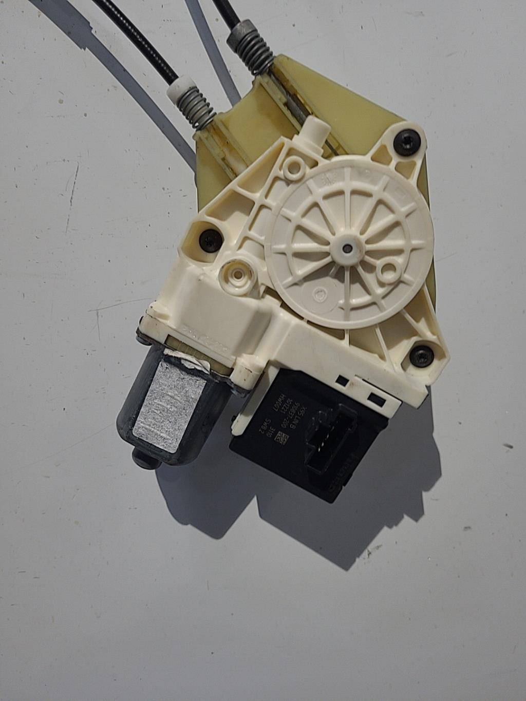 Alzacristalli elettrico posteriore destro RENAULT MEGANE 3 PHASE 1 BREAK Diésel - 1
