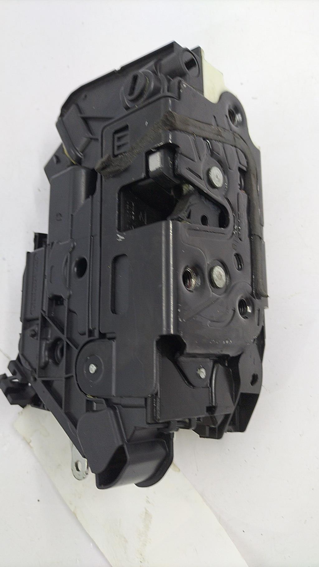 Serratura posteriore destra VOLKSWAGEN TIGUAN 1 PHASE 2 Diésel - 1