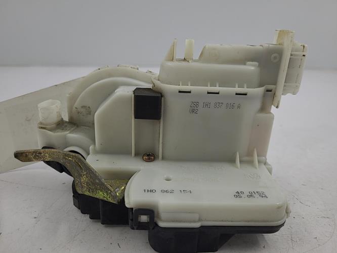 Image Serrure avant droit - VOLKSWAGEN GOLF 3
