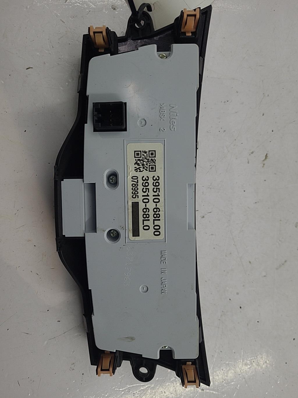 Commande chauffage SUZUKI SWIFT 4 Essence - 1