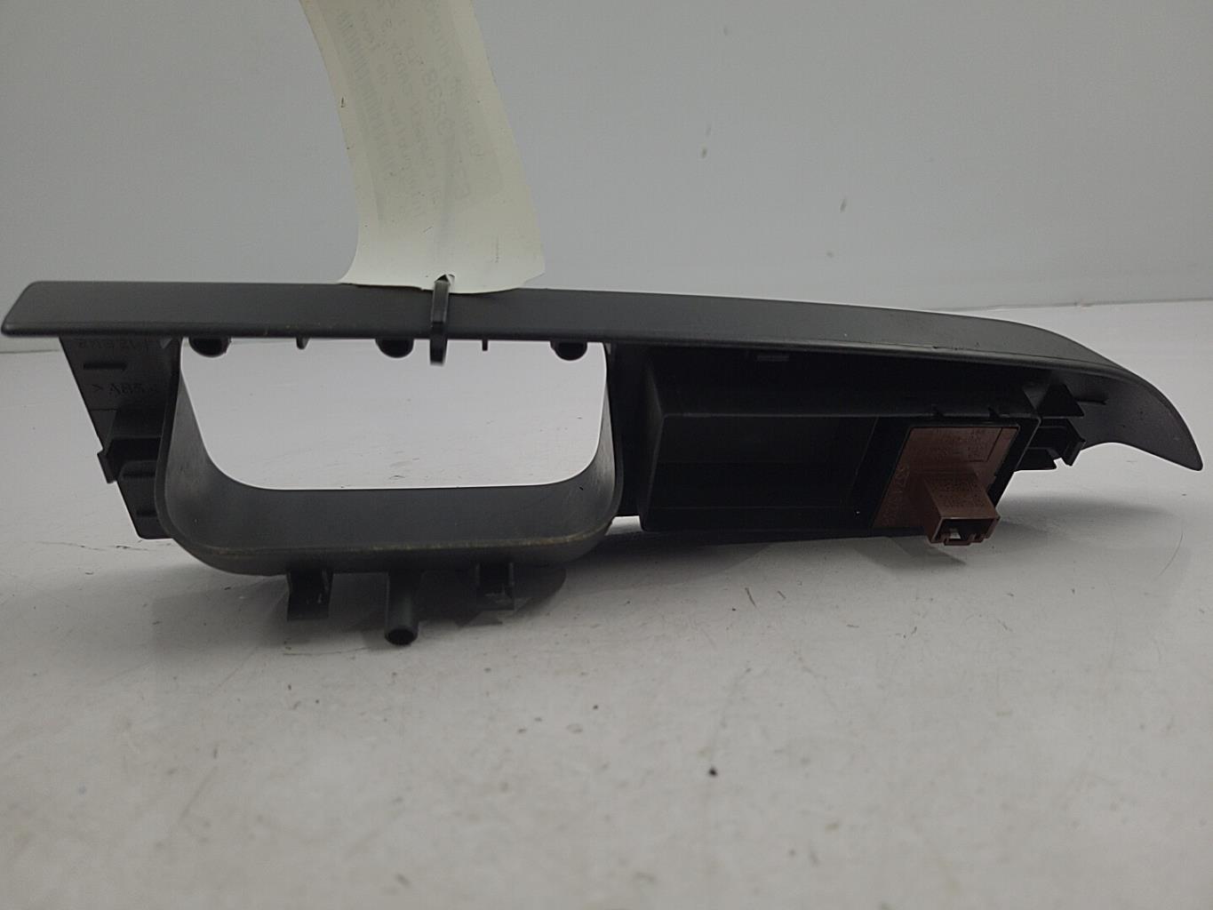 Interruptor de elevalunas VOLKSWAGEN CADDY 3 PHASE 2 Diésel - 1