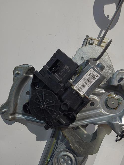 Image Leve vitre electrique avant droit - RENAULT MEGANE 3