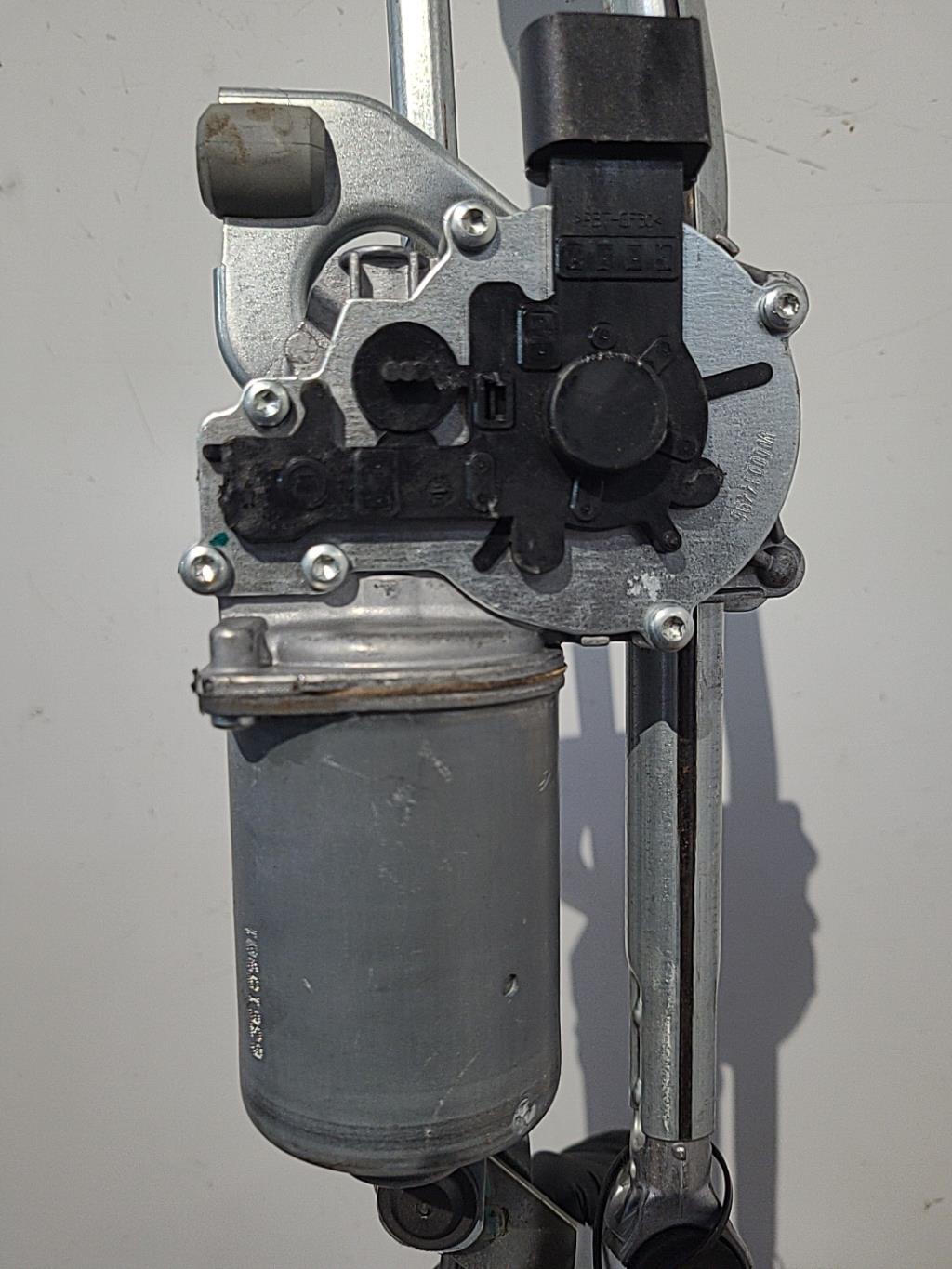 Motore tergicristallo anteriore BMW X1 E84 PHASE 1 Diésel - 1