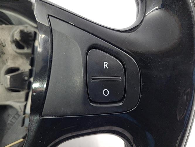 Image Volant - RENAULT CLIO 4