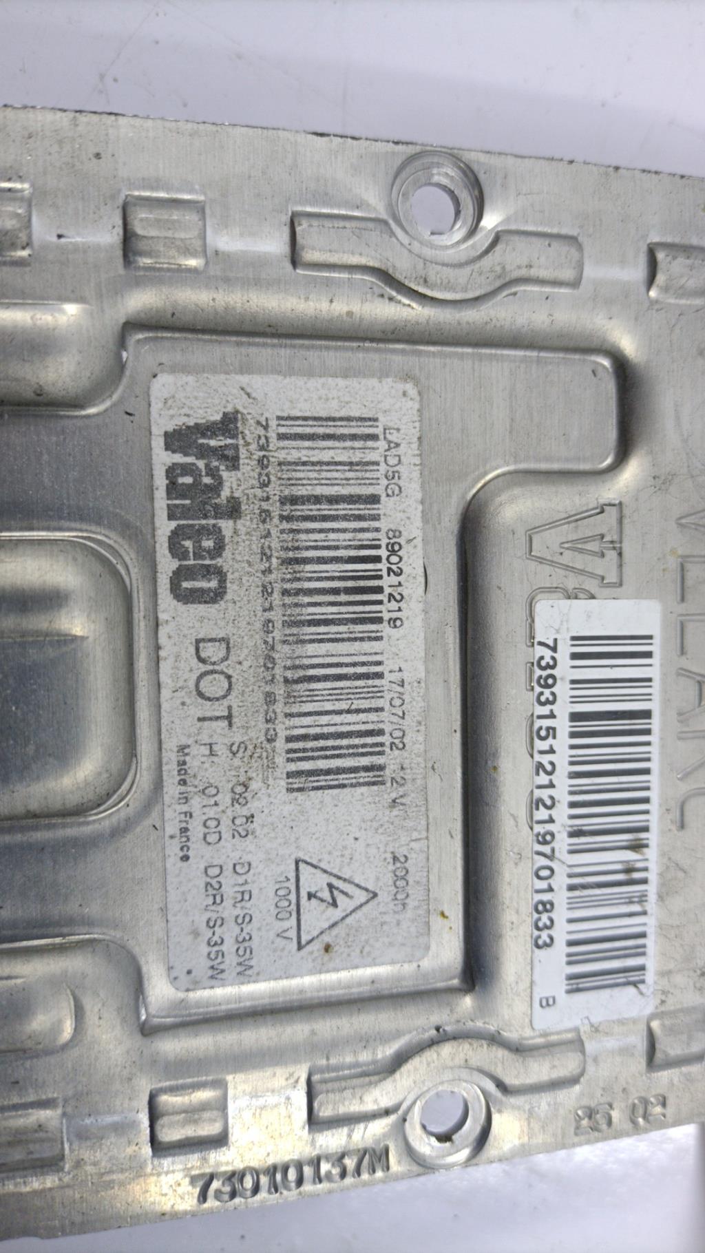 Boitier xenon CITROEN C5 1 PHASE 1 Diesel - 1