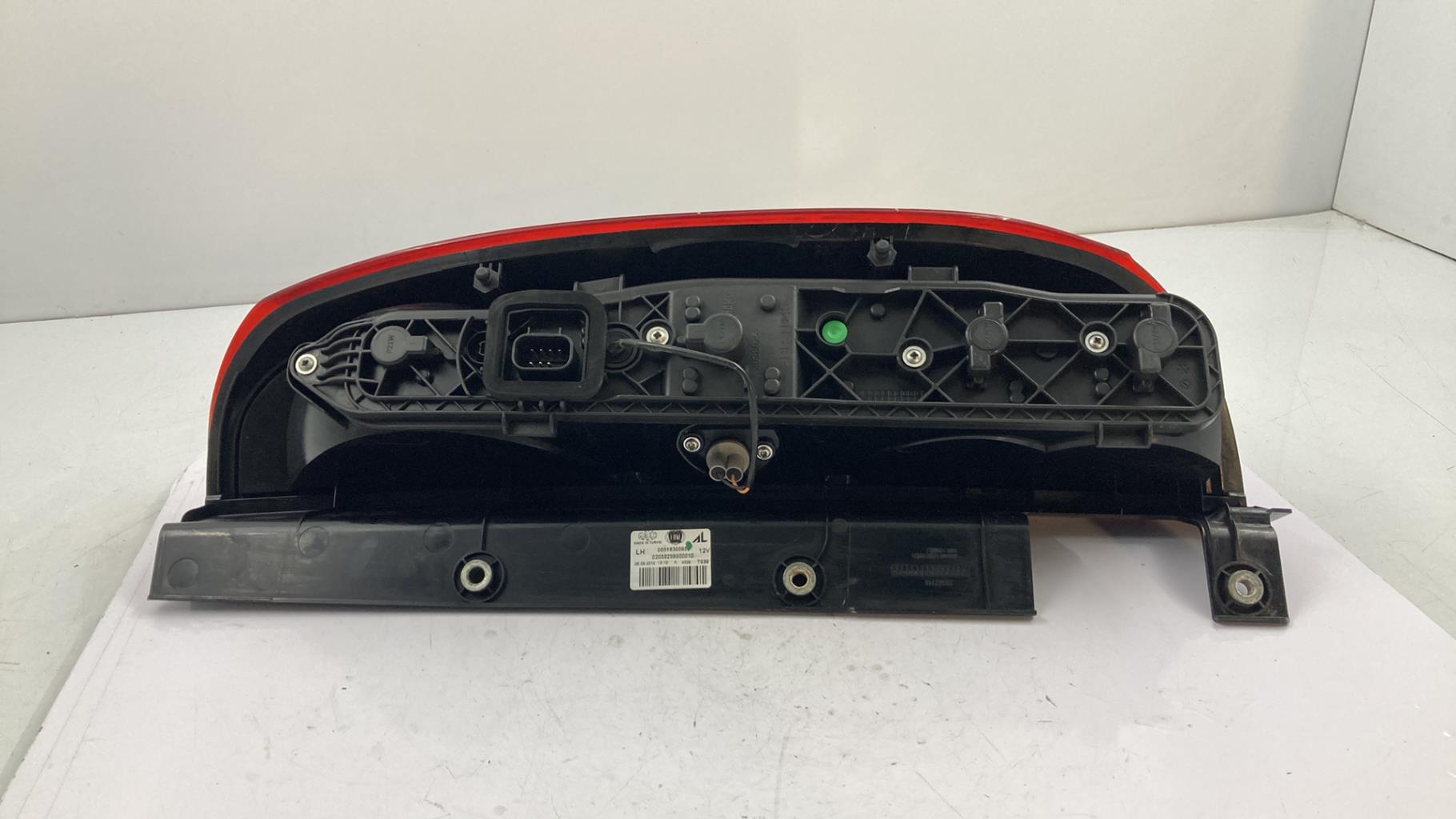 Fanale posteriore principale sinistro (luci) FIAT DOBLO 2 PHASE 1 Diésel - 1