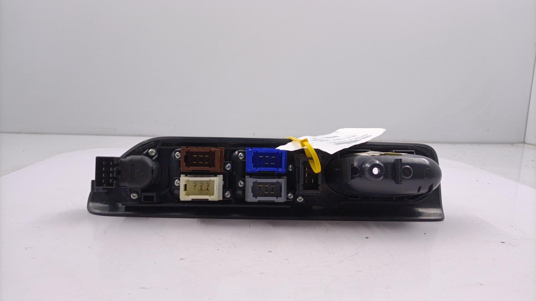 Interruttore alzacristalli RENAULT LAGUNA 1 PHASE 2 Gasolina - 1