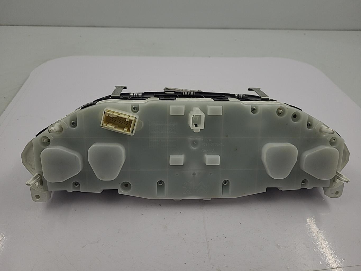 Compteur PEUGEOT 208 1 PHASE 1 Essence - 1