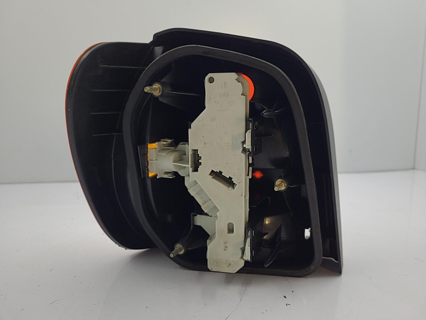 Fanale posteriore principale destro (luci) VOLKSWAGEN POLO  - 1