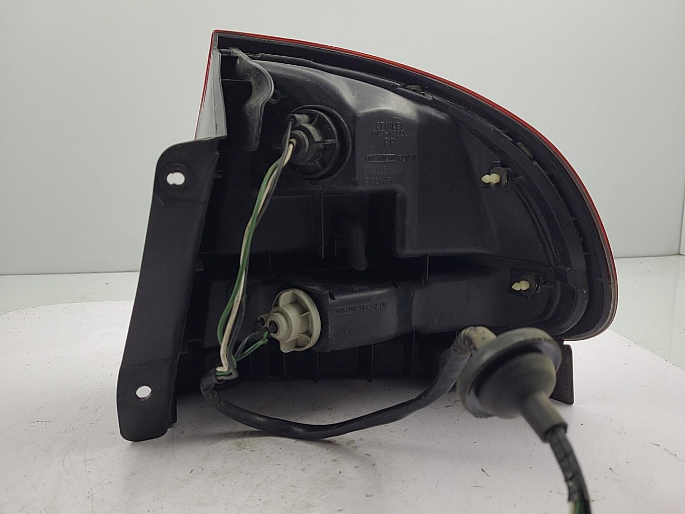 Fanale posteriore principale sinistro (luci) MAZDA 626 3 PHASE 1 Gasolina - 1