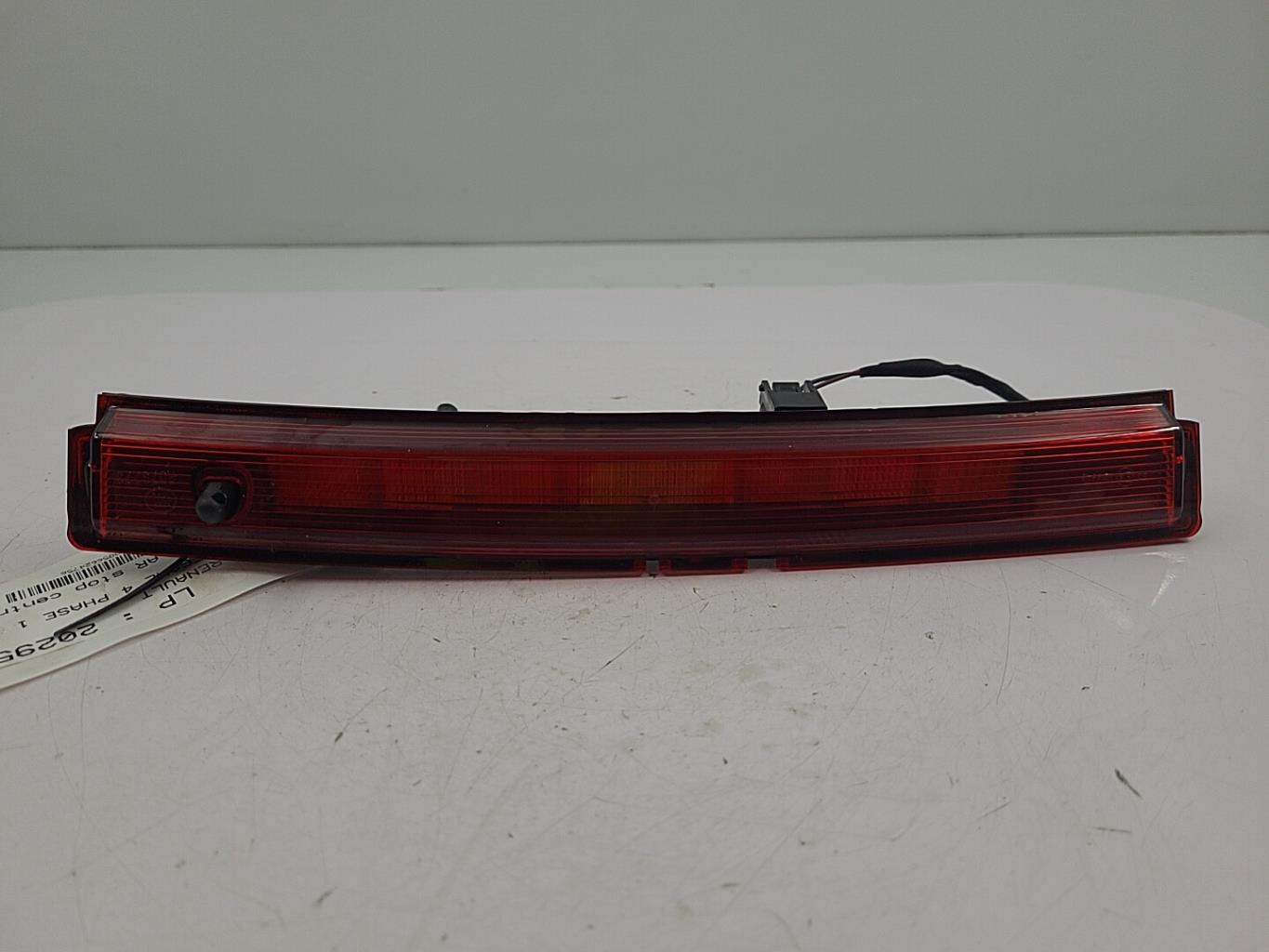 Feu arriere stop central RENAULT MEGANE 4 PHASE 1 Essence - 1