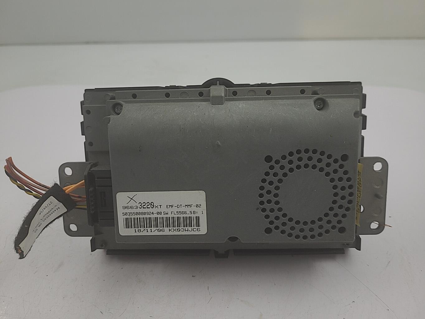 Ecran GPS PEUGEOT 207 PHASE 1 Diesel - 1