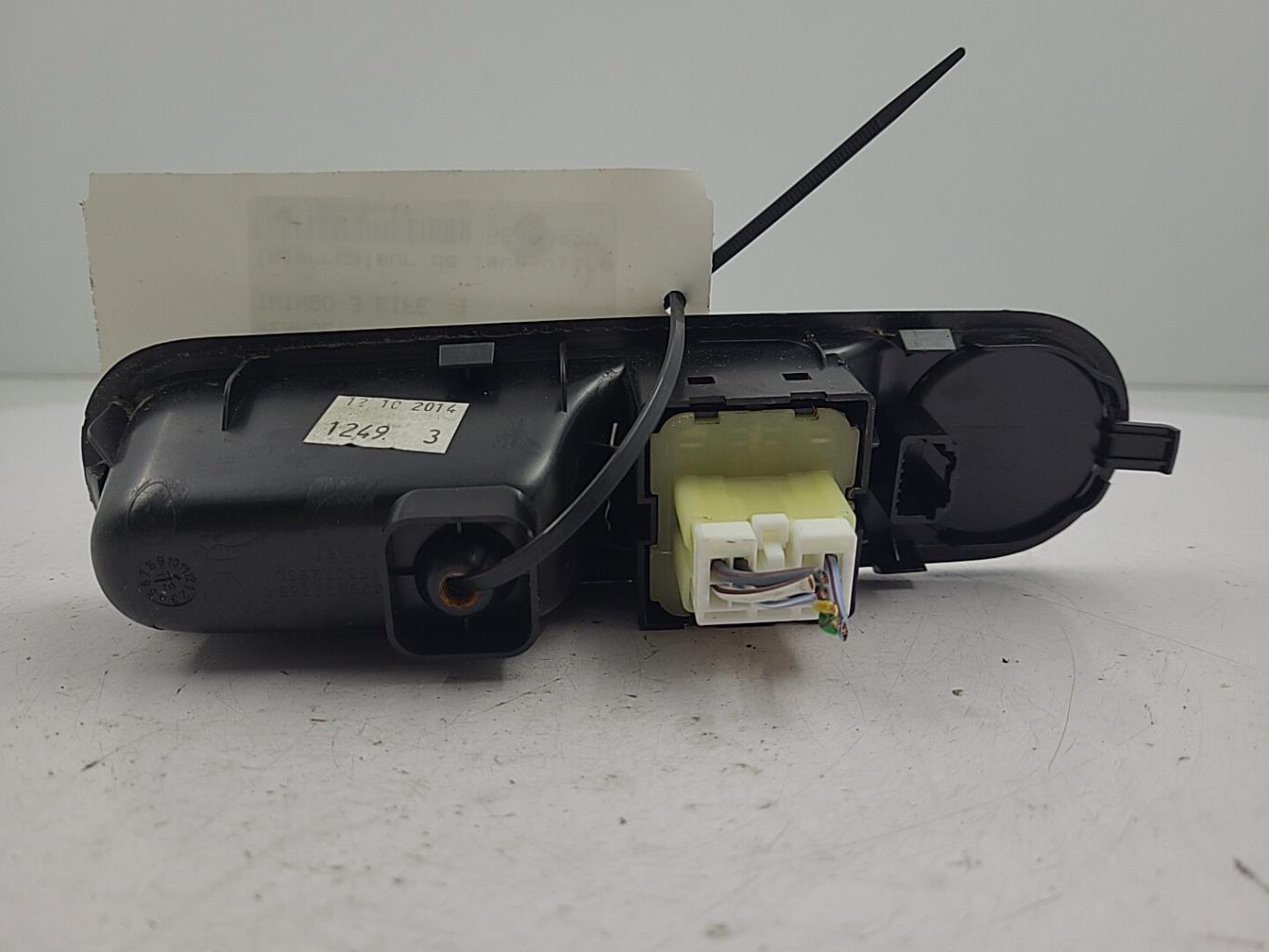 Interruttore lavacristalli anteriore sinistro RENAULT TWINGO 3 PHASE 1 Gasolina - 1