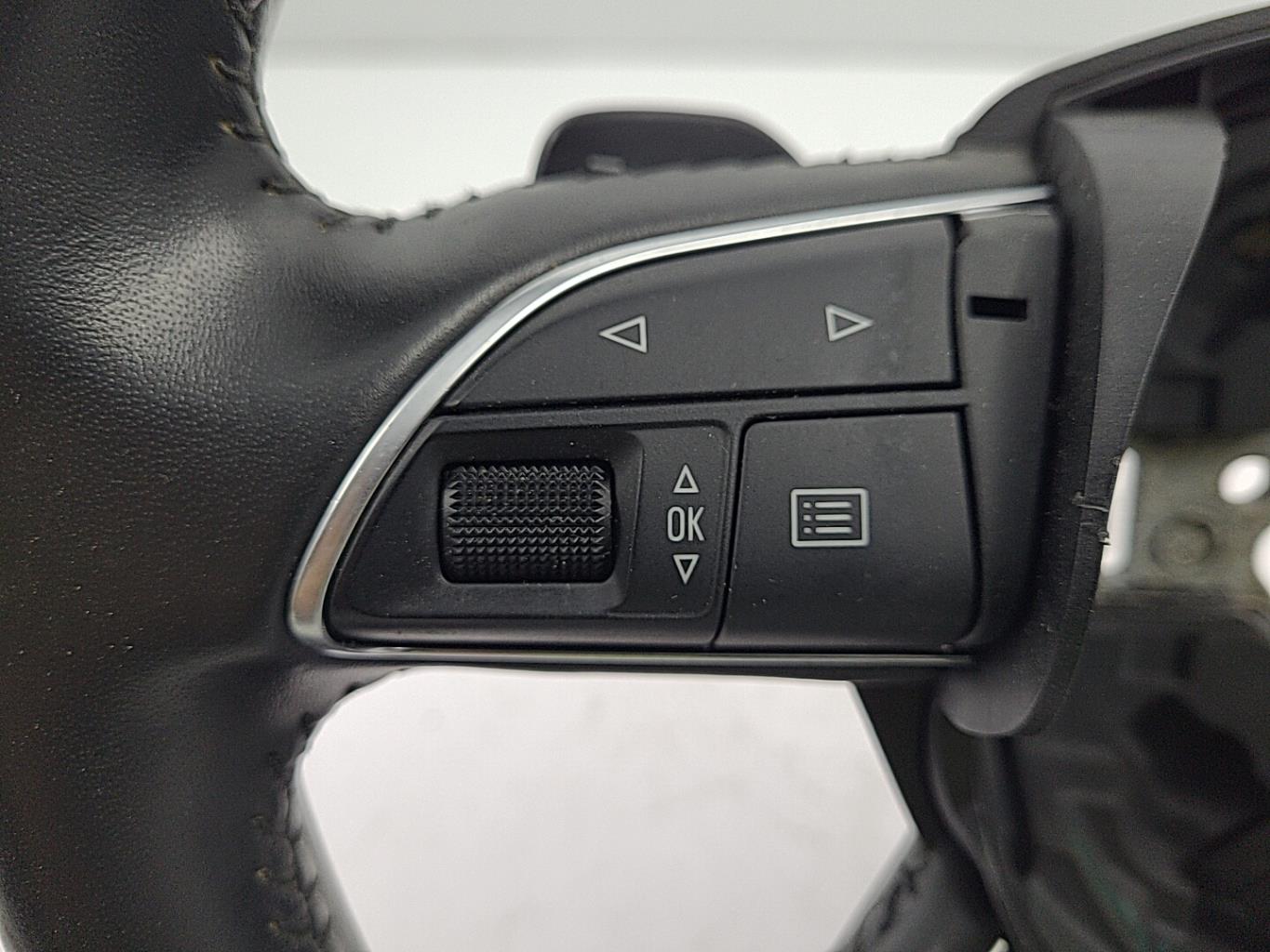 Volant AUDI Q3 1 PHASE 2 Diesel - 1