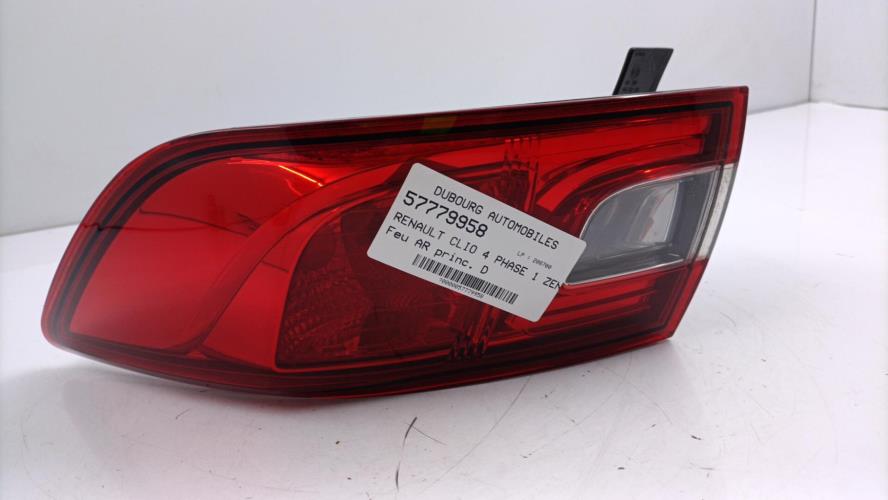 Image Feu arriere principal droit (feux) - RENAULT CLIO 4