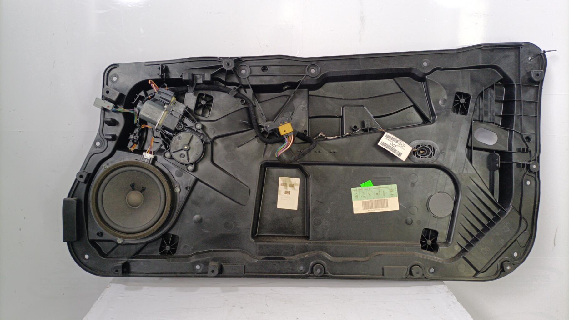 Alzacristalli elettrico anteriore destro FORD FIESTA 6 PHASE 1 Diésel - 1