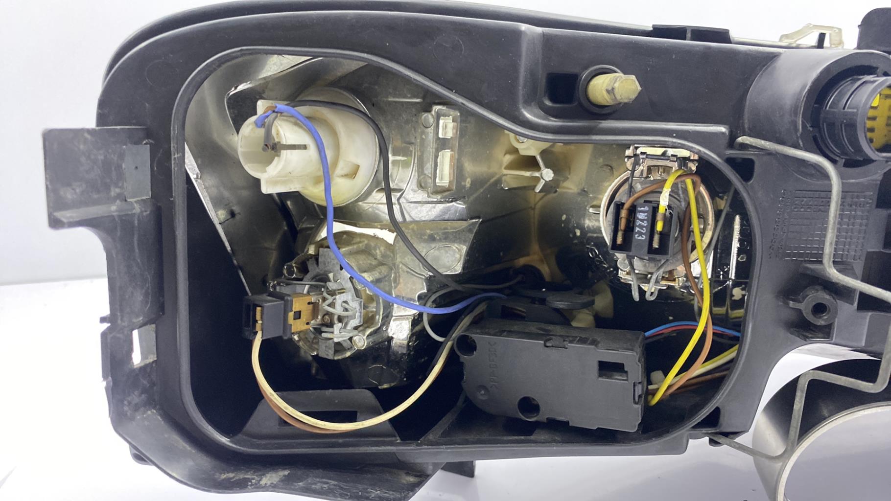 Gruppo ottico anteriore principale sinistro (luci)(faro) FIAT STILO Diésel - 1