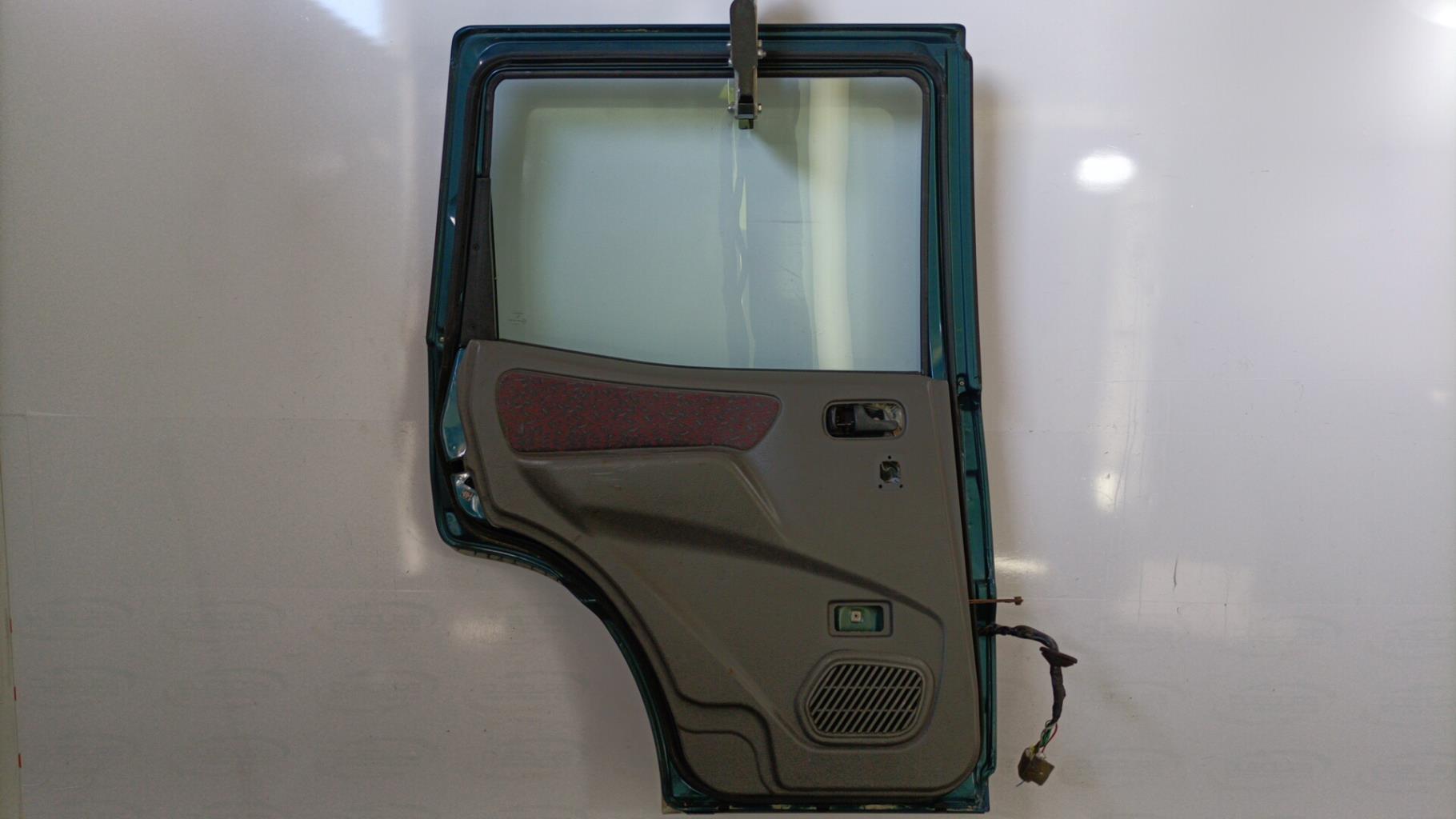 Portiera posteriore sinistra NISSAN TERRANO 2 PHASE 2 Diésel - 1