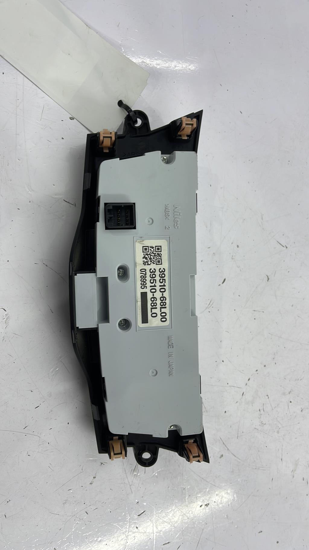 Commande chauffage SUZUKI SWIFT 4 Essence - 1