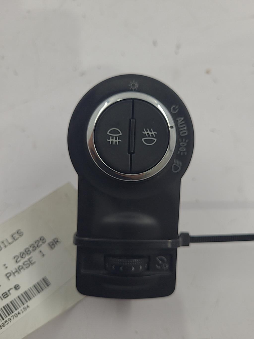 Commande de phare OPEL INSIGNIA 1 PHASE 1 BREAK Diesel - 1