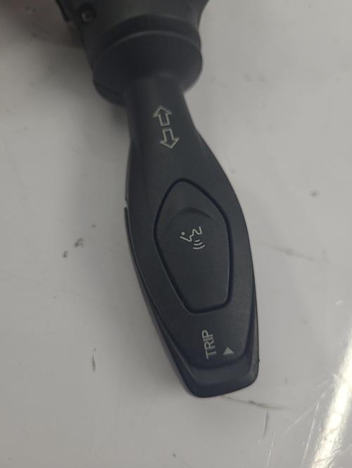 Image Commodo phare - FORD FIESTA 6