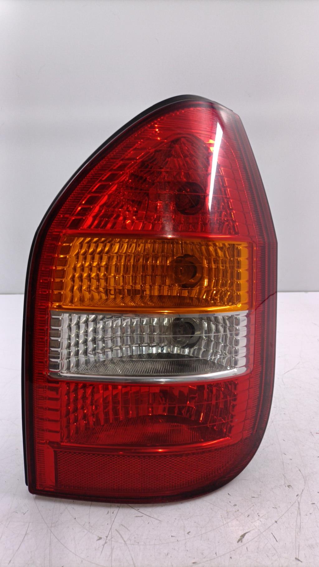 Fanale posteriore principale destro (luci) OPEL ZAFIRA A PHASE 1 Gasolina - 1