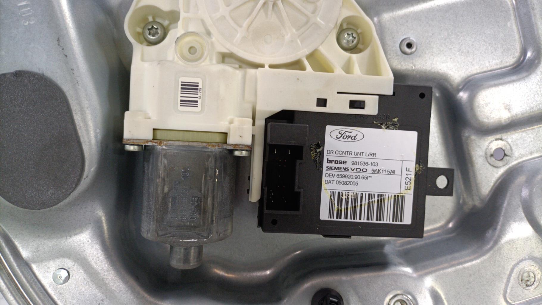 Alzacristalli elettrico posteriore sinistro FORD FOCUS 2 PHASE 1 Diésel - 1