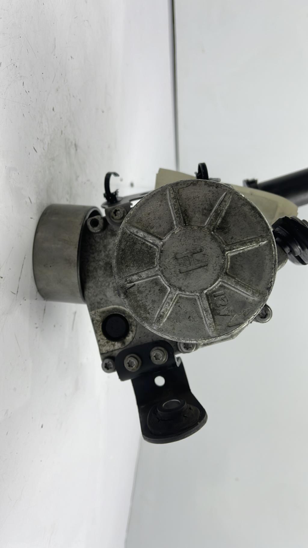 Pompe de direction CITROEN C4 2 PHASE 1 Diesel - 1