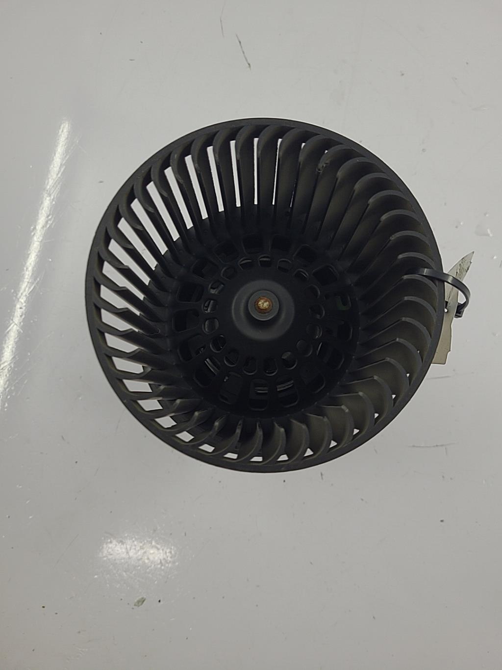 Pulseur d'air PEUGEOT 208 1 PHASE 1 Diesel - 1