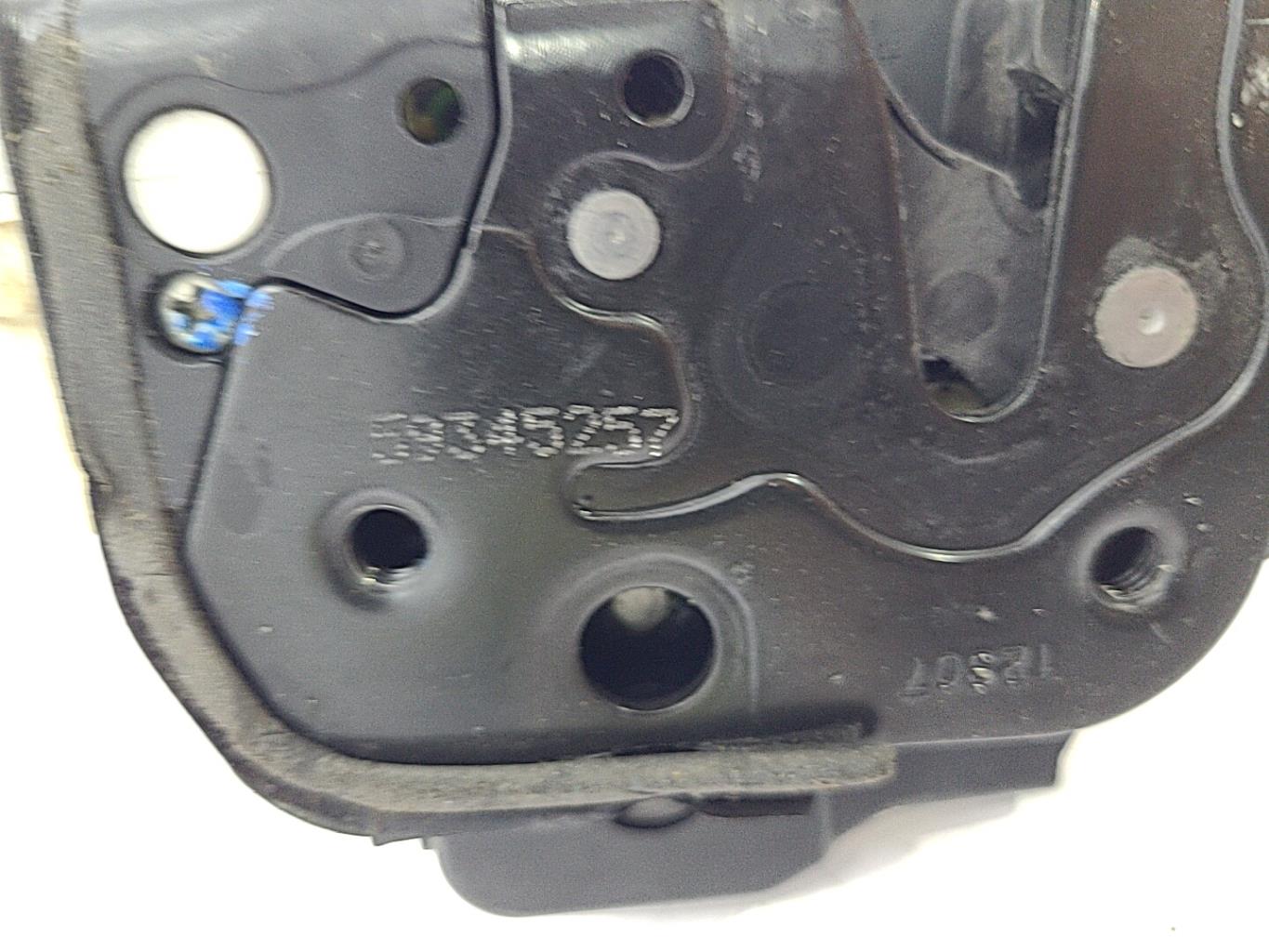 Serrure avant gauche AUDI A4 2  - 1