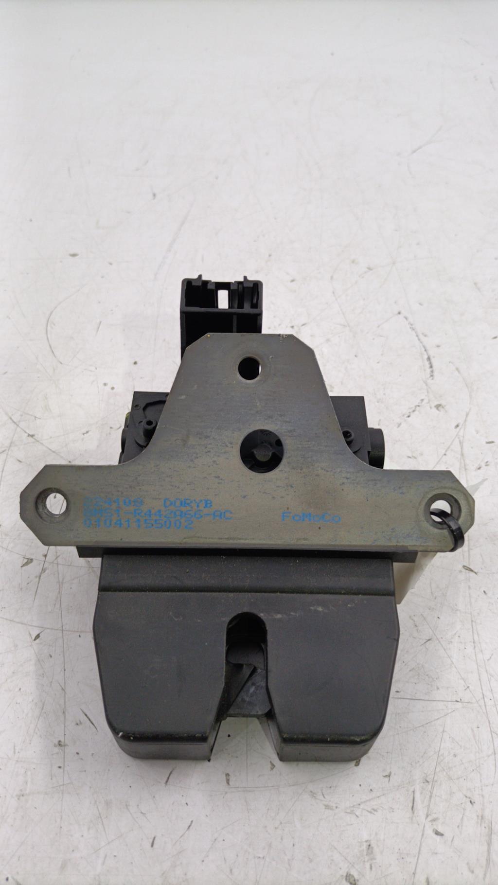Serrure de hayon FORD FOCUS 2 PHASE 2 Diesel - 1