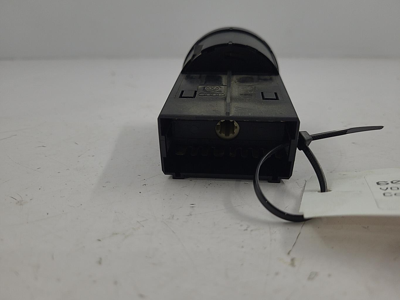 Commande de phare VOLKSWAGEN POLO 4 PHASE 2 Diesel - 1