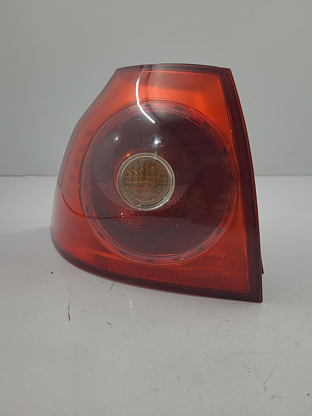 Fanale posteriore principale sinistro (luci) VOLKSWAGEN GOLF 5 Diésel - 1