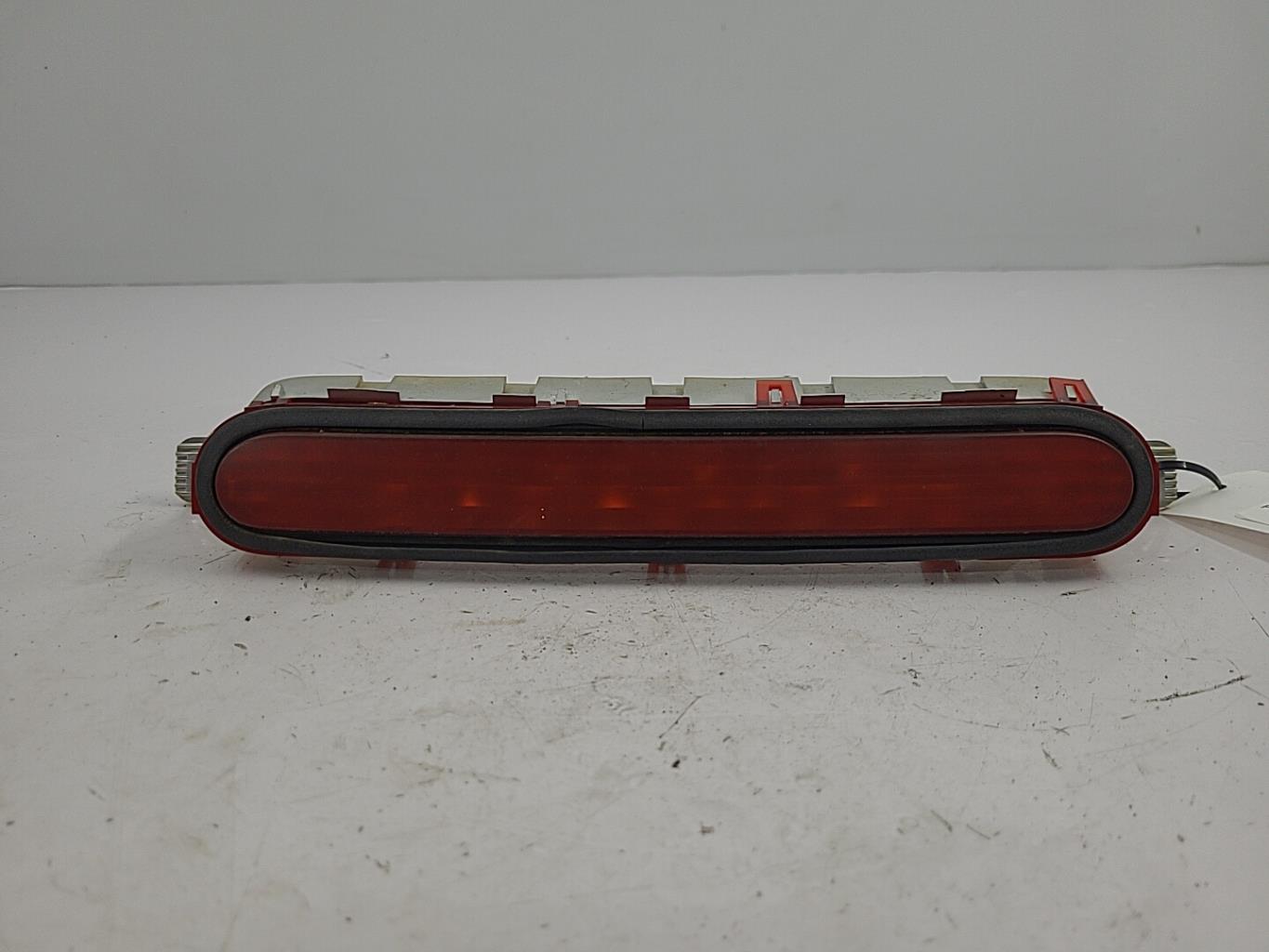 Luce stop centrale TOYOTA COROLLA VERSO 2 PHASE 1 Diésel - 1