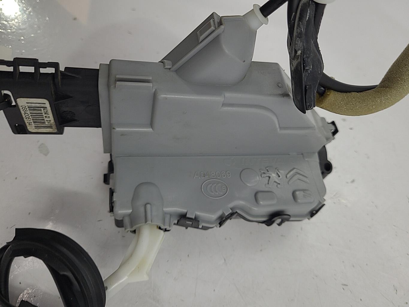 Serratura posteriore sinistra CITROEN C5 2 Diésel - 1