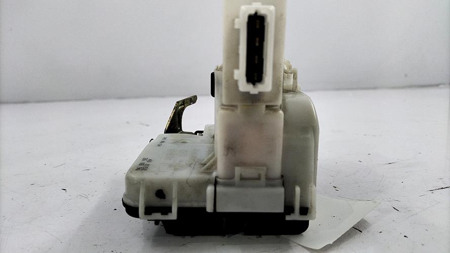 Image Serrure avant droit - VOLKSWAGEN GOLF 3