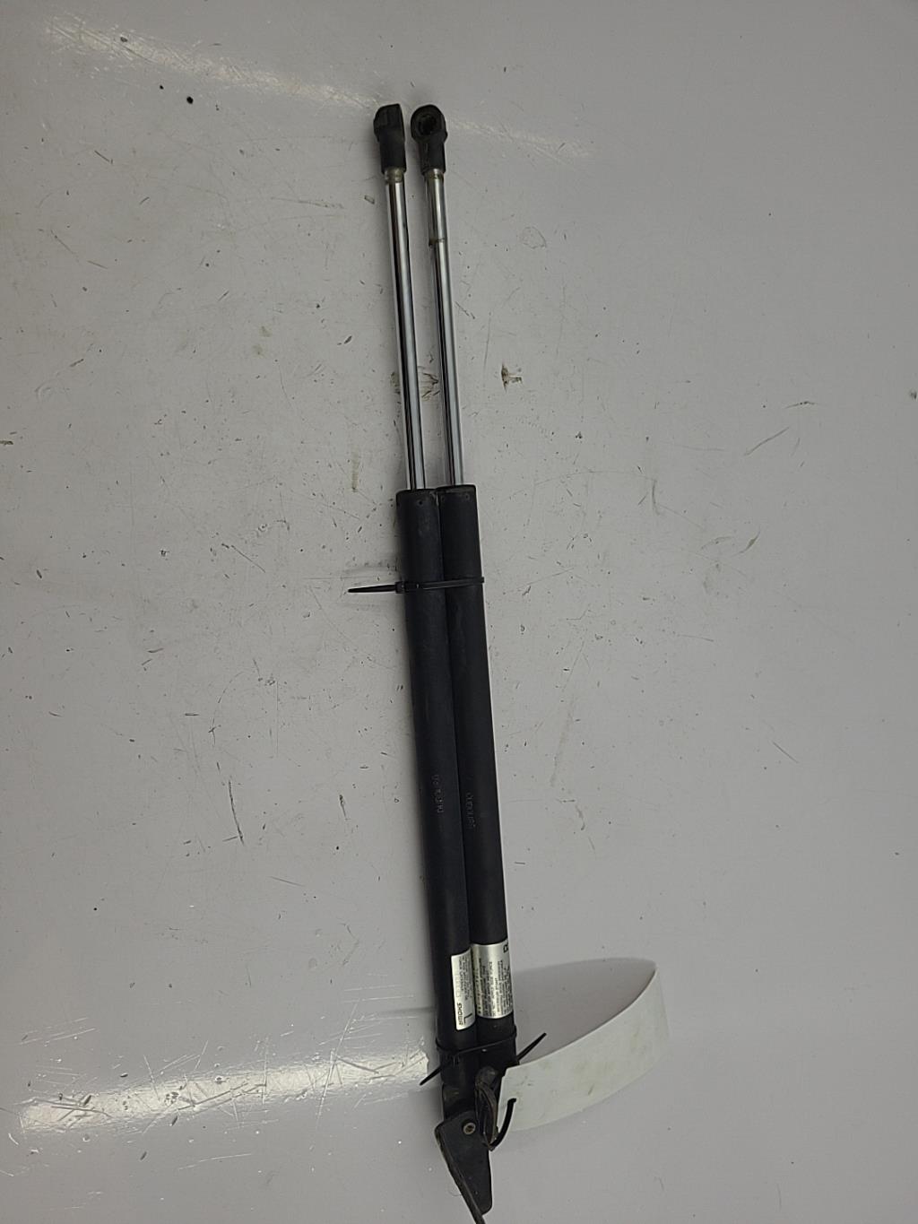 Verin de coffre MAZDA CX7 PHASE 2 Diesel - 1