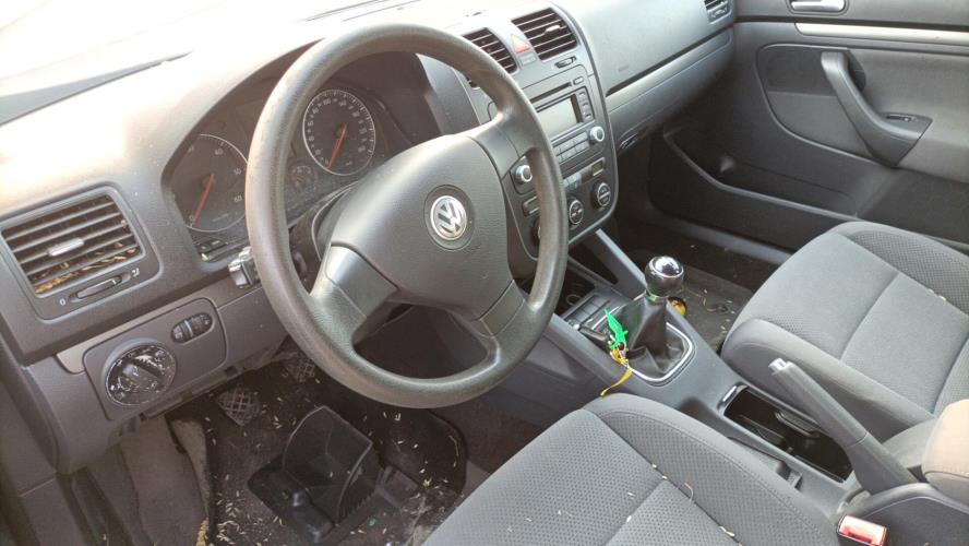 Image Renfort pare choc arriere (traverse) - VOLKSWAGEN GOLF 5