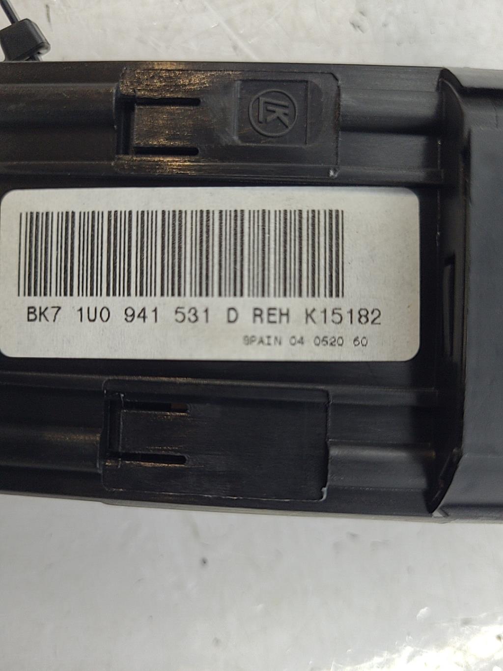 Commande de phare SKODA FABIA 2 PHASE 1 BREAK Diesel - 1